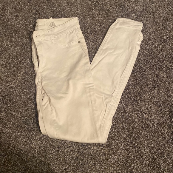 Abercrombie & Fitch Denim - Abercrombie White Jeans